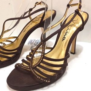 Nina Strappy 3.5" Heel W/Rhinestones  Size 9.5"/39 1/2